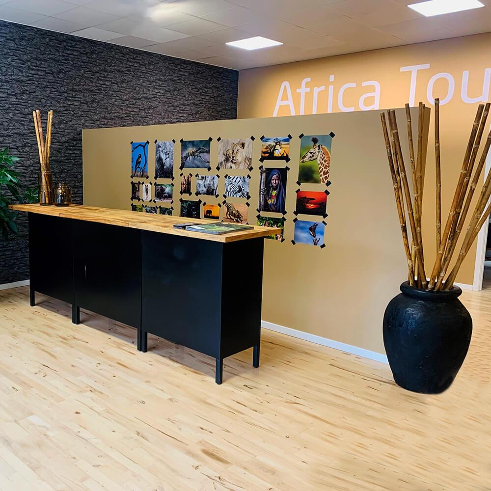 Büroeinrichtung von Africa tours.